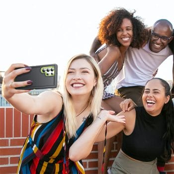 Heavy Duty Shockproof Kickstand Armour Case for Samsung Galaxy S22 Series and A 53 8