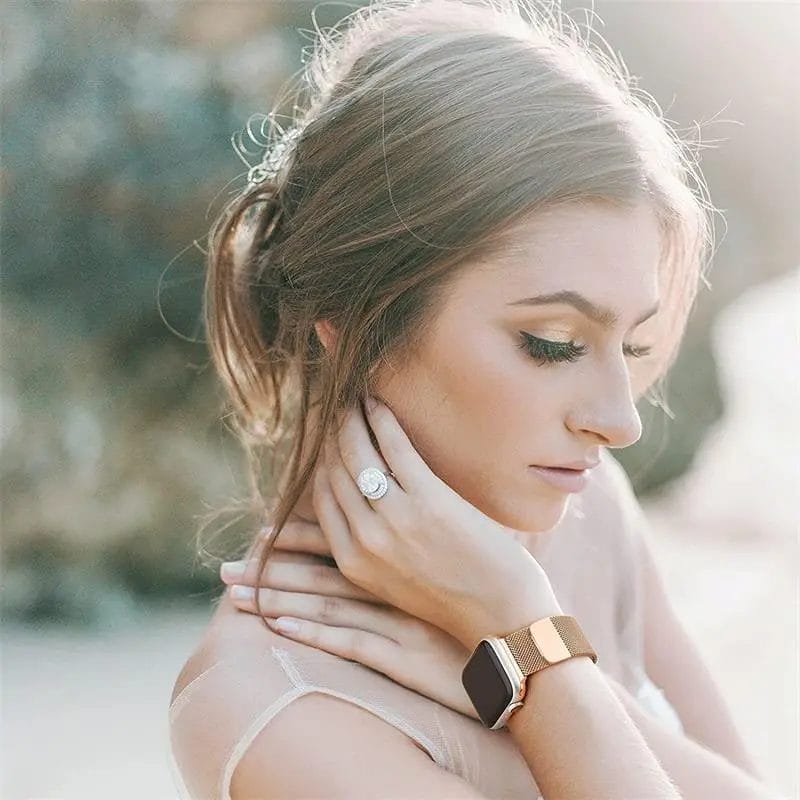 Magnetic Metal Milanese Loop Apple Watch Band 4