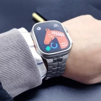 Luxury Titanium Alloy Tough Apple Watch Band 10