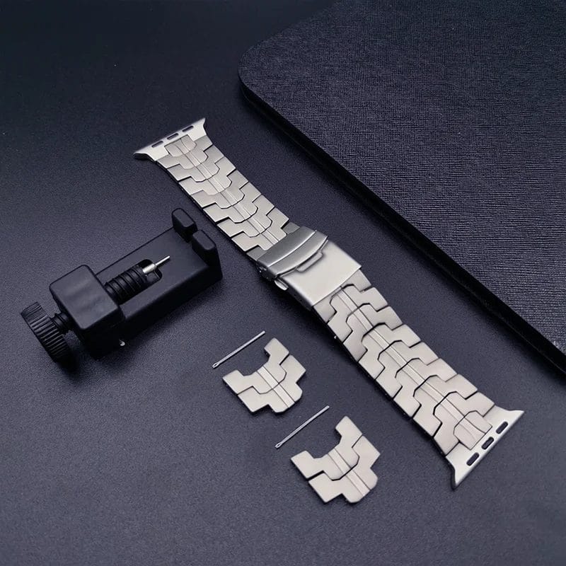 Luxury Titanium Alloy Tough Apple Watch Band 2